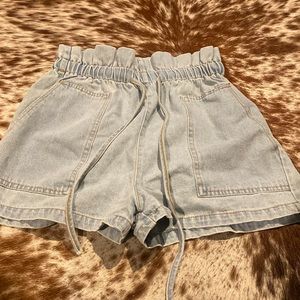 Draw string blue Jean shorts